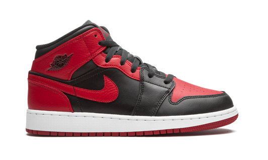 Nike Air Jordan 1 MID Banned